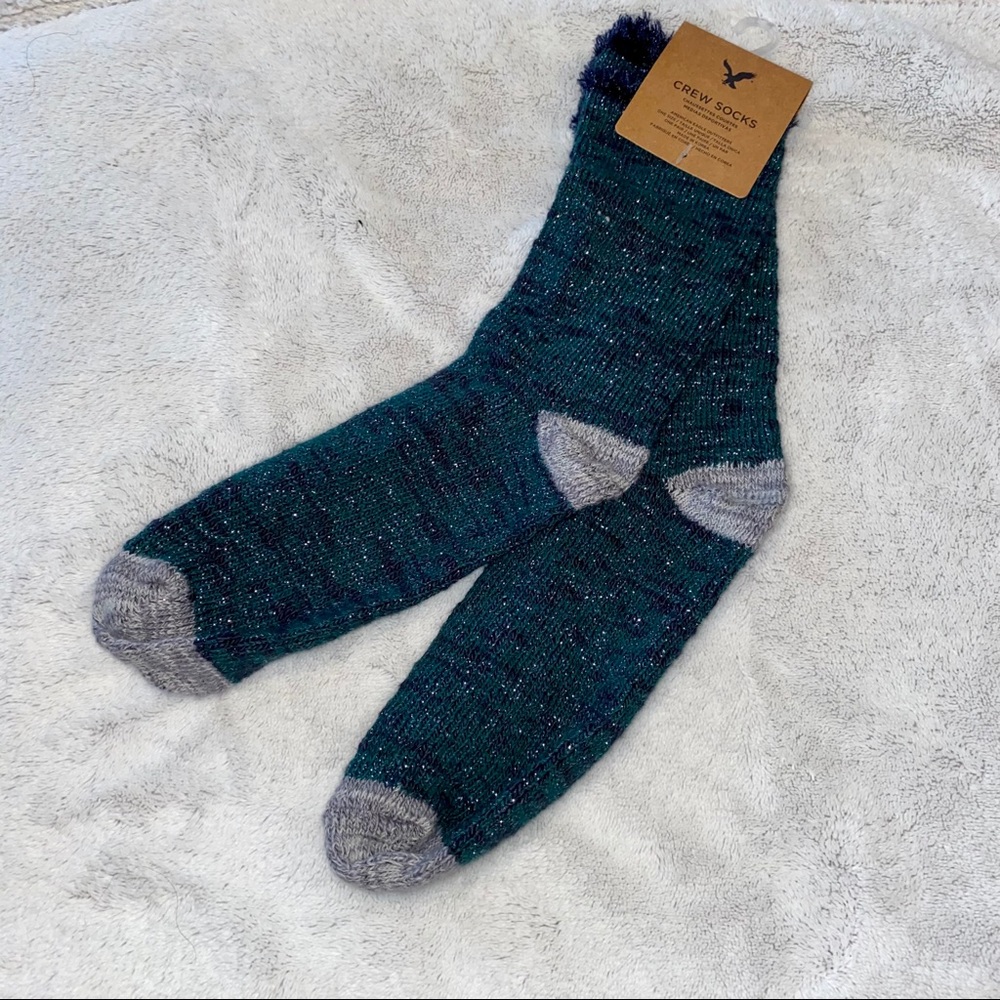 ‼️NWT‼️ American Eagle Crew Socks- one size